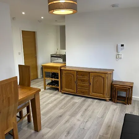 Lovely, Sleeps 8, Cafe Bars, Central Formby Exterior photo
