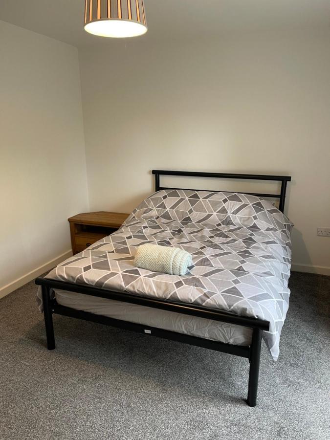Apartment Lovely, Sleeps 8, Cafe Bars, *